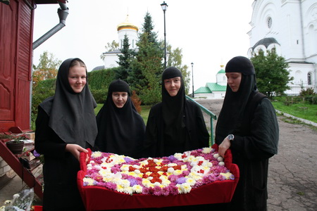 3-Подготовка к празднику Воздвижение Креста Господня